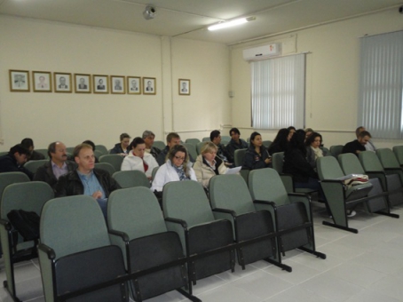 Veterinários de Santa Catarina passam por treinamento no IPVDF