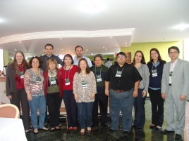 Grupo de pesquisadores no I Congresso Paranaense de Microbiologia e do Simpósio Sul-Americano de Escherichia coli
